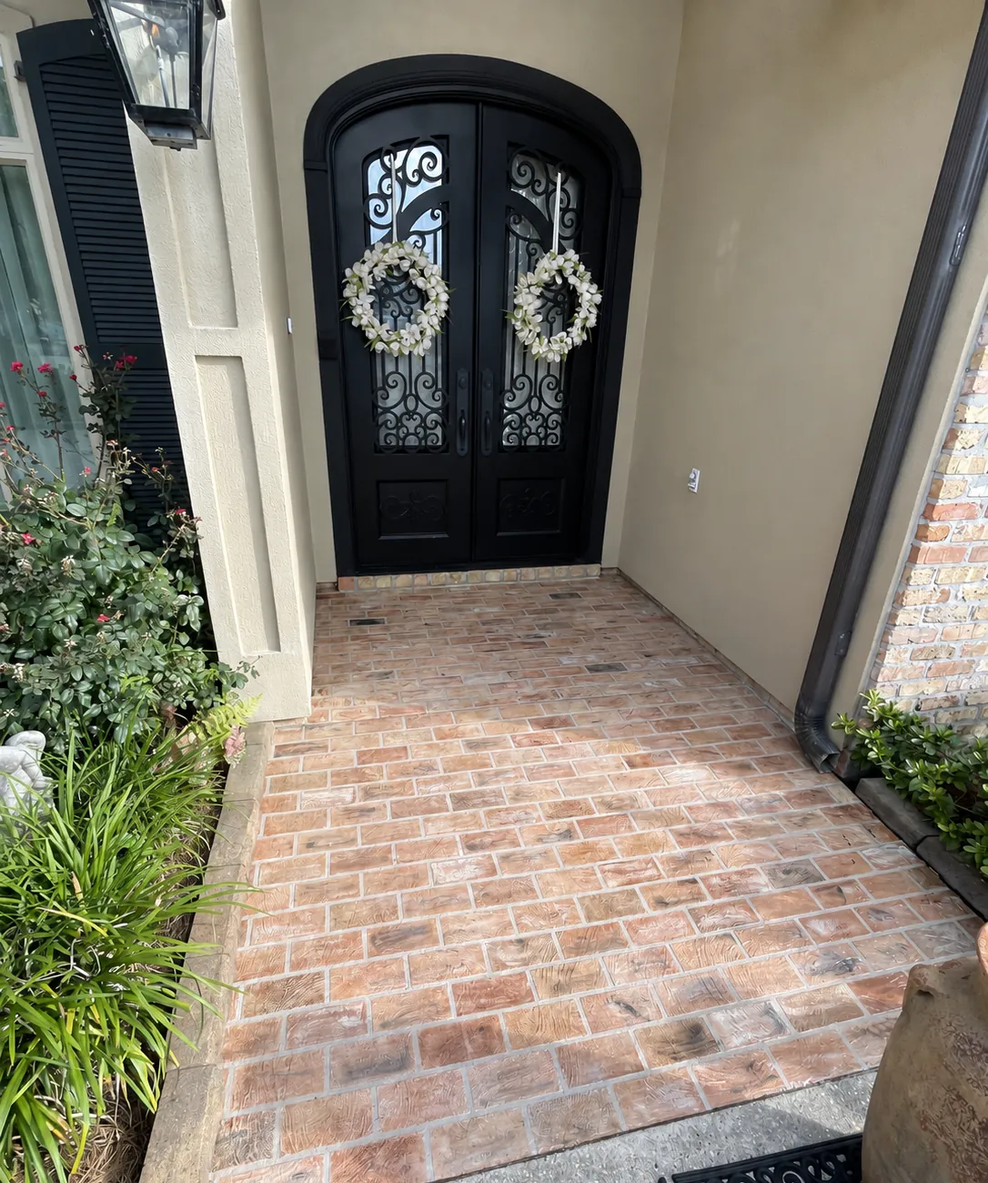 Refreshed Brick-Style Entry
