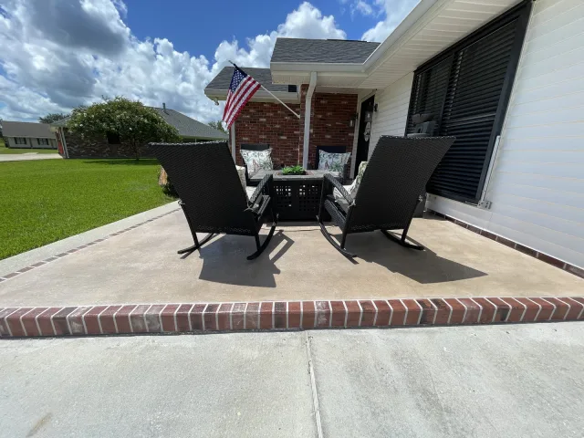 Outdoor living resurfacing by Decorative Concrete of South Louisiana.